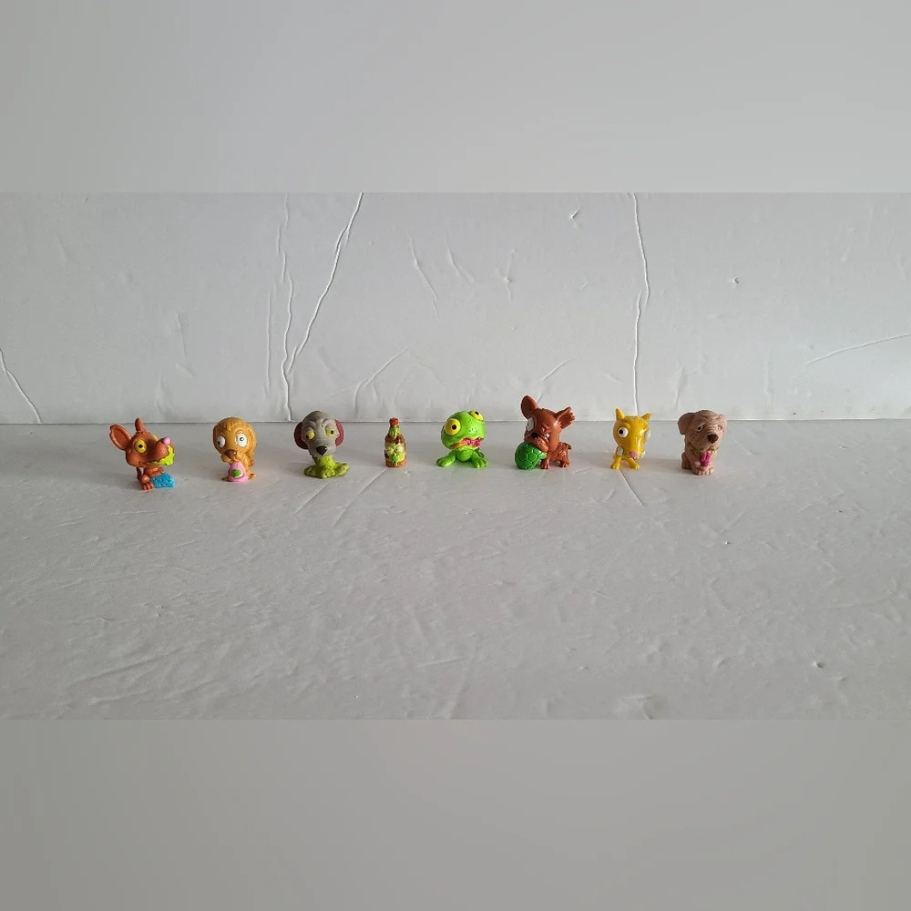 Ugglys pet shop lot Of 7
